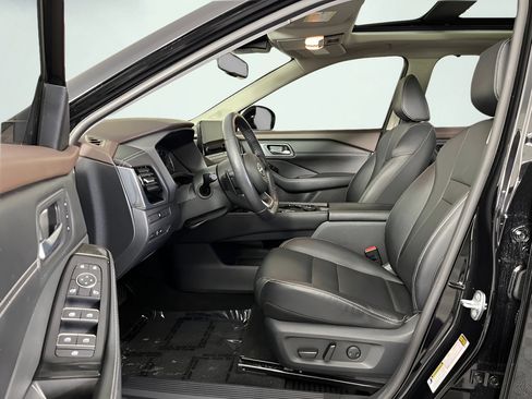 Used 2023 Nissan Rogue SL w/ SL Premium Package AWD/4WD image 10