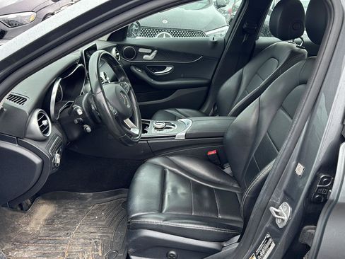 Used 2017 Mercedes-Benz C 300 4MATIC Sedan image 8