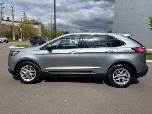 Used 2024 Ford Edge SEL w/ Convenience Package AWD/4WD image 8
