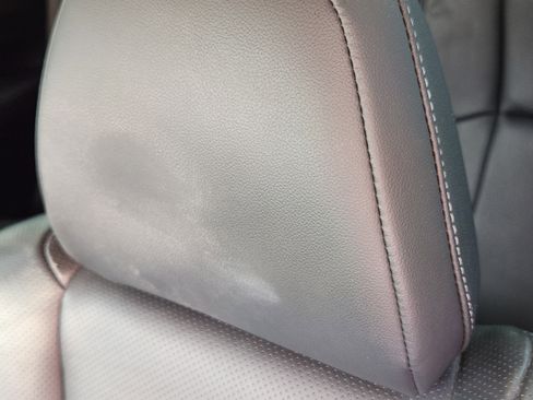 Used 2021 Subaru Ascent Touring w/ Popular Package #2A image 16