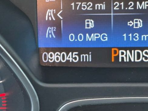 Used 2017 Ford Escape SE w/ Equipment Group 201A AWD/4WD image 25