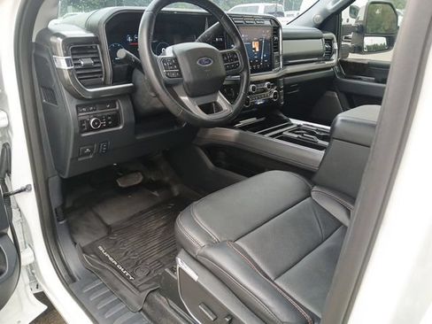 Used 2024 Ford F250 Lariat w/ Lariat Ultimate Package AWD/4WD image 62