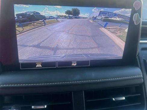 Used 2021 Chevrolet Tahoe Premier RWD image 4