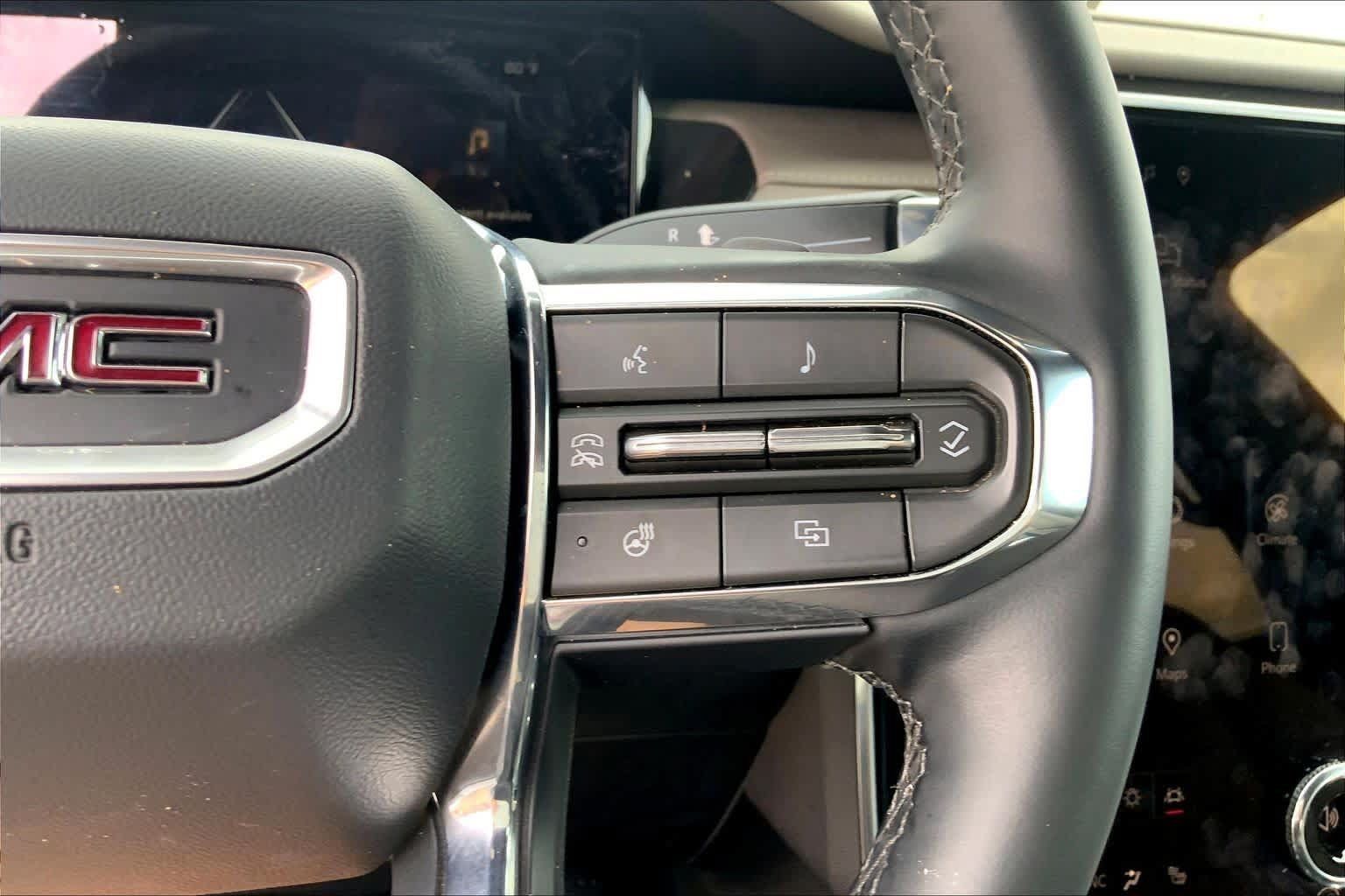 Used 2026 GMC Acadia Elevation w/ Elevation Premium Package AWD/4WD image 25