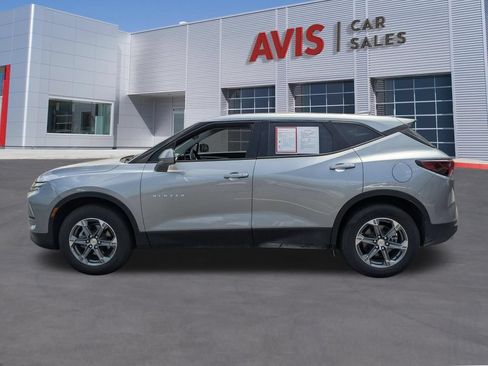 Used 2025 Chevrolet Blazer LT FWD image 10