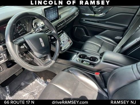 Used 2020 Lincoln Corsair AWD w/ Equipment Group 101A image 12