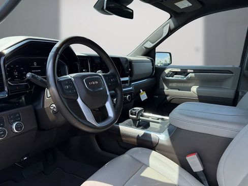Certified 2024 GMC Sierra 1500 SLT w/ SLT Premium Package AWD/4WD image 15