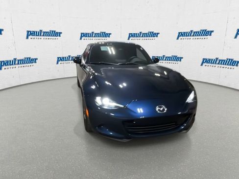 Used 2025 MAZDA MX-5 Miata RF Grand Touring RWD image 3