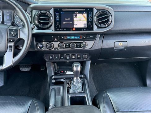 Used 2019 Toyota Tacoma TRD Off-Road image 67