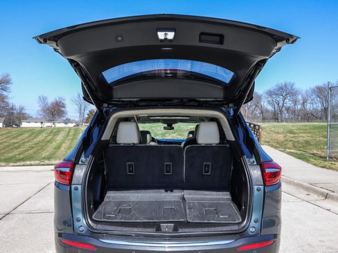 Used 2018 Buick Enclave Premium w/ Experience Buick Package image 23