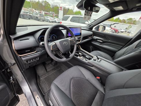New 2026 Toyota Grand Highlander AWD Hybrid image 12
