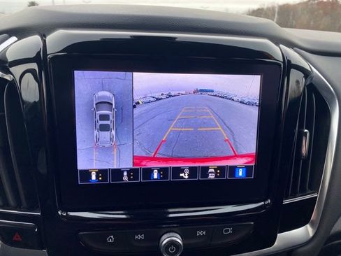 Certified 2022 Chevrolet Traverse RS w/ LPO, Floor Liner Package image 13