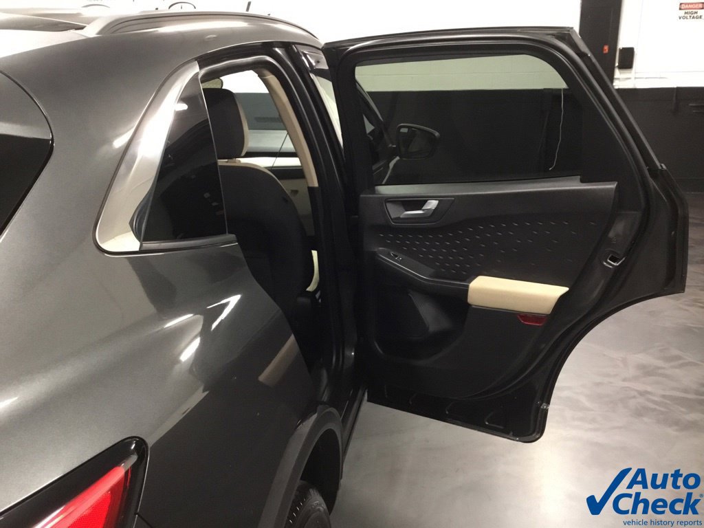 Used 2020 Ford Escape SE AWD/4WD image 34