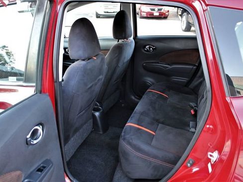 Used 2015 Nissan Versa Note SR w/ SR Tech Package image 9