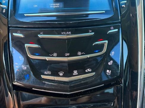 Used 2017 Cadillac Escalade Premium Luxury AWD/4WD image 23