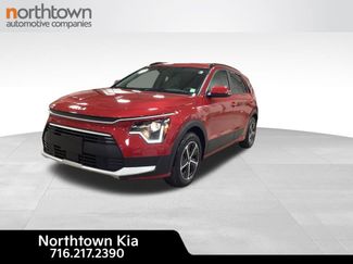 Used 2025 Kia Niro EX video 1