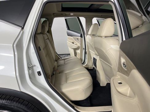 Used 2019 Nissan Murano SL w/ SL Technology Package image 43