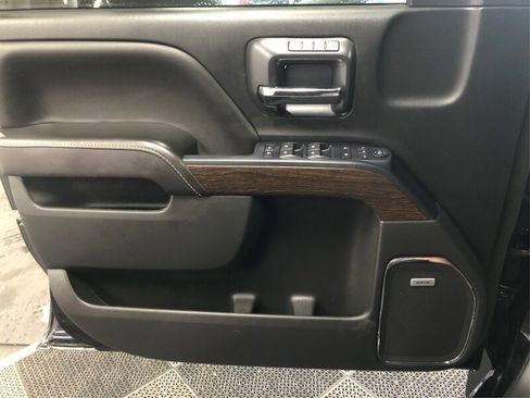 Used 2017 GMC Sierra 1500 Denali image 17