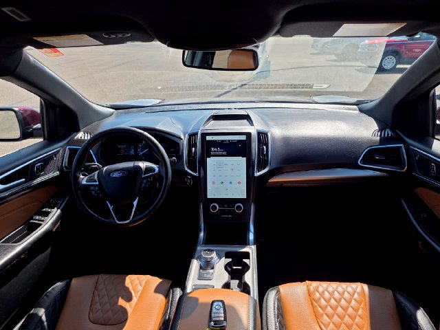 Used 2023 Ford Edge Titanium w/ Equipment Group 301A AWD/4WD image 15