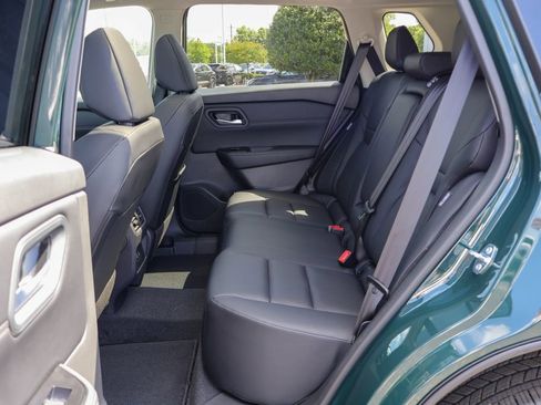 New 2026 Nissan Rogue SV image 8