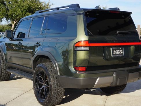 Used 2024 Lexus GX 550 GX 550 Overtrail+ image 7