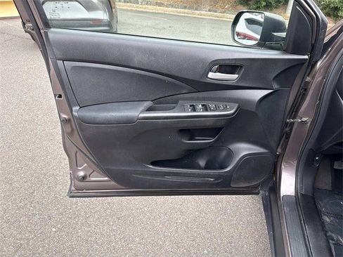 Used 2015 Honda CR-V LX image 13