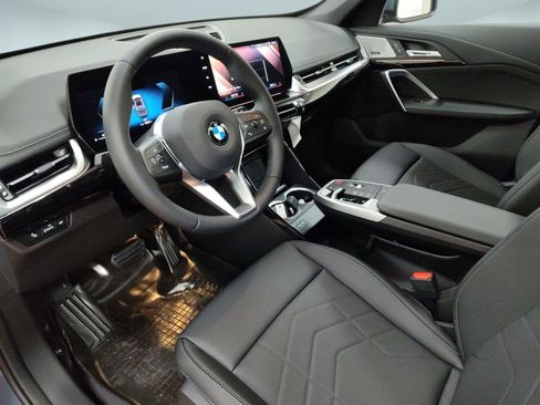 Used 2025 BMW X1 xDrive28i w/ Convenience Package image 4