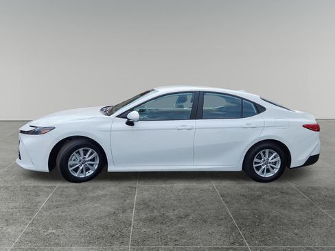 Certified 2026 Toyota Camry LE FWD image 4