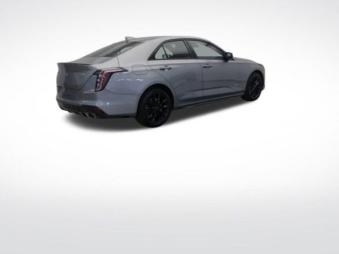 Used 2024 Cadillac CT4 V w/ Super Cruise 2 Package AWD/4WD image 7