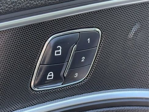 Used 2018 Ford Explorer Limited FWD image 23