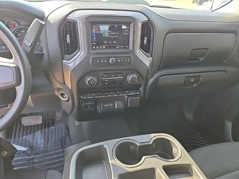 Used 2023 Chevrolet Silverado 1500 Custom Trail Boss image 26