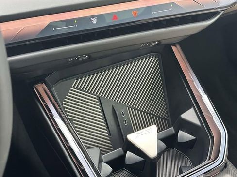 Certified 2025 BMW X3 xDrive30i w/ Premium Package image 35