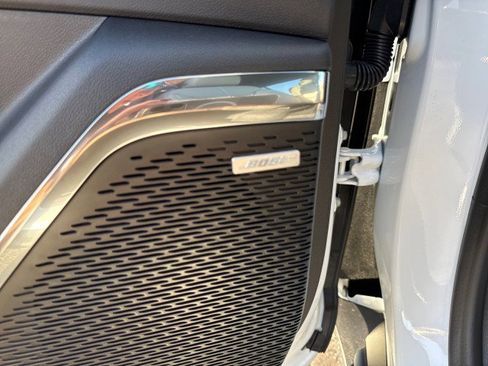 New 2026 GMC Acadia Elevation w/ Elevation Premium Package image 24