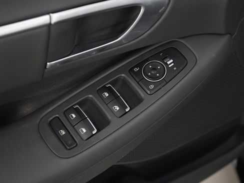 Used 2021 Hyundai Sonata SEL Plus w/ Tech Package image 17