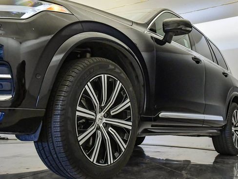 Certified 2025 Volvo XC90 B6 Plus image 9