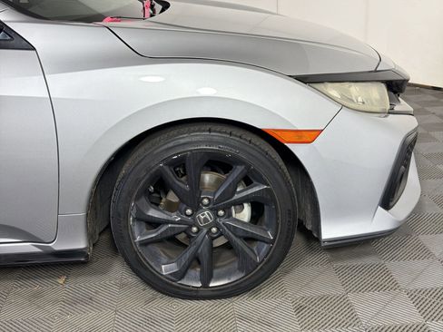 Used 2019 Honda Civic Sport image 12