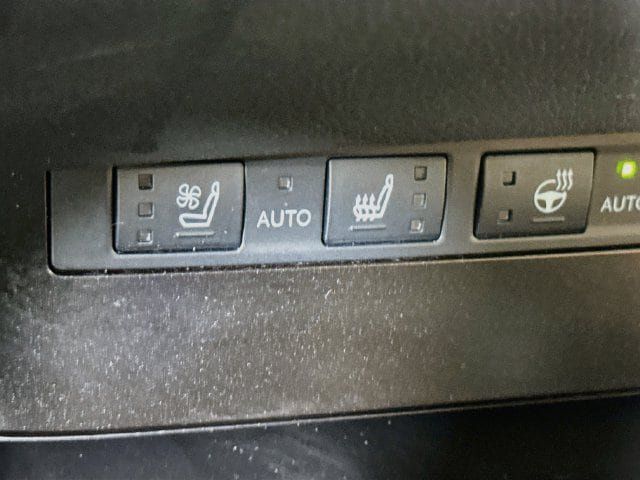 Used 2024 Lexus ES 300h w/ Premium Package FWD image 20