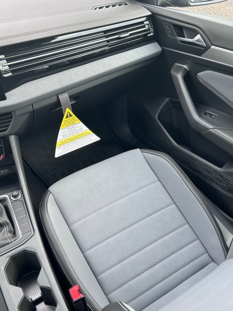 New 2026 Volkswagen Jetta SE FWD image 12