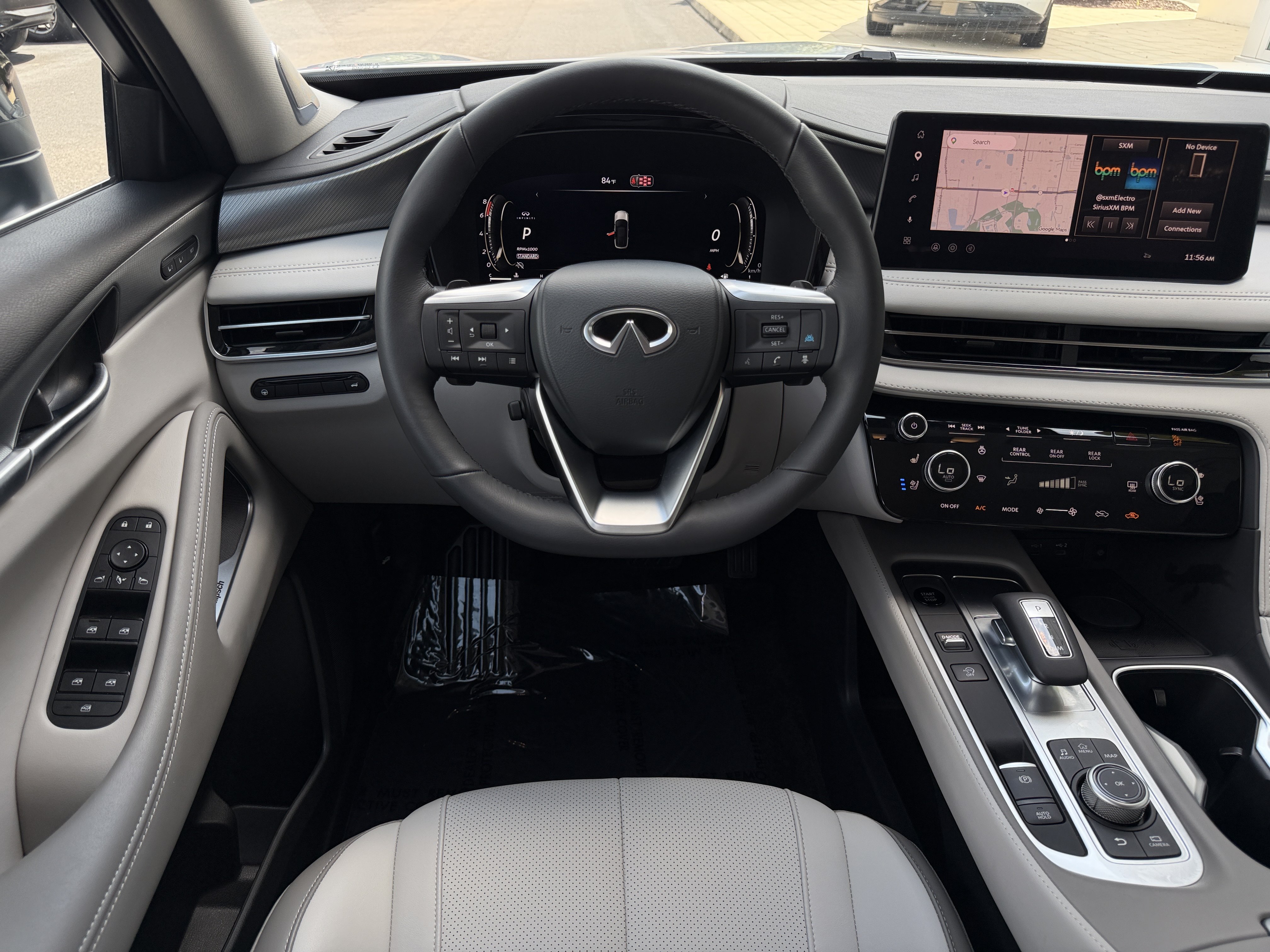 Certified 2027 INFINITI QX60 Luxe w/ Family Package FWD image 15