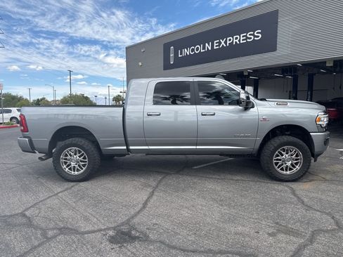 Used 2024 RAM 2500 Laramie w/ Towing Technology Group image 4