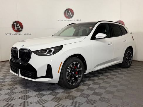 New 2026 BMW X3 xDrive30i w/ Premium Package AWD/4WD image 3