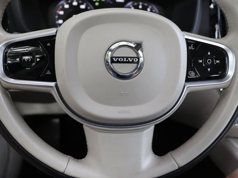Used 2021 Volvo S60 T6 Momentum AWD/4WD image 11