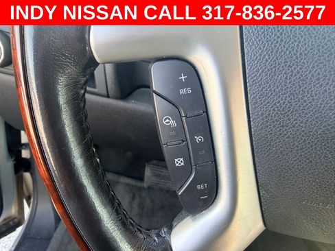 Used 2012 Cadillac Escalade ESV Luxury image 21