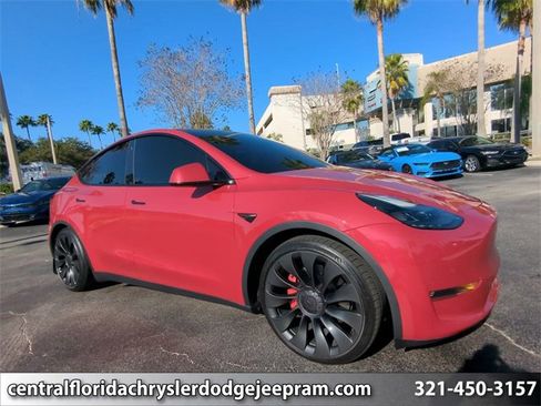 Used 2022 Tesla Model Y Performance image 1