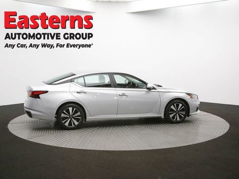 Used 2022 Nissan Altima 2.5 SV image 43