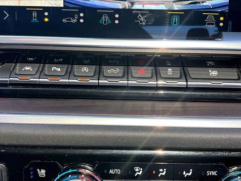 Certified 2022 GMC Sierra 1500 SLT image 34