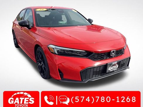 Used 2025 Honda Civic Sport image 1