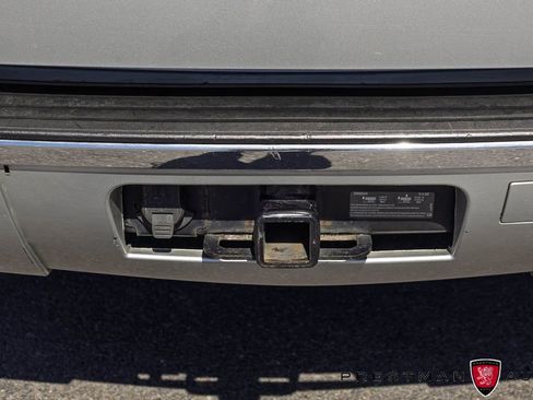 Used 2014 Chevrolet Suburban LTZ AWD/4WD image 39