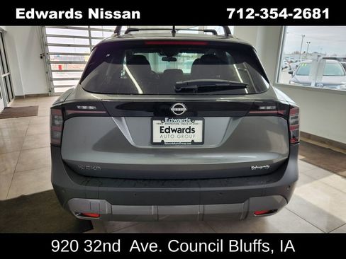 New 2026 Nissan Kicks SV image 6