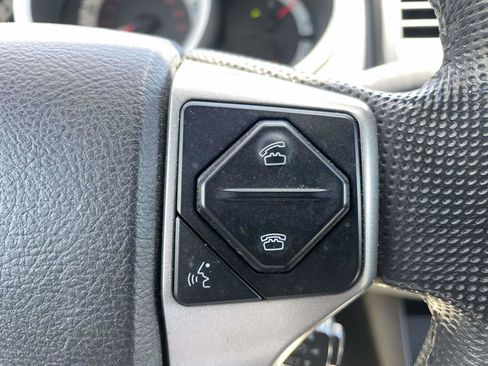 Used 2014 Toyota Tacoma PreRunner w/ Convenience Package RWD image 24